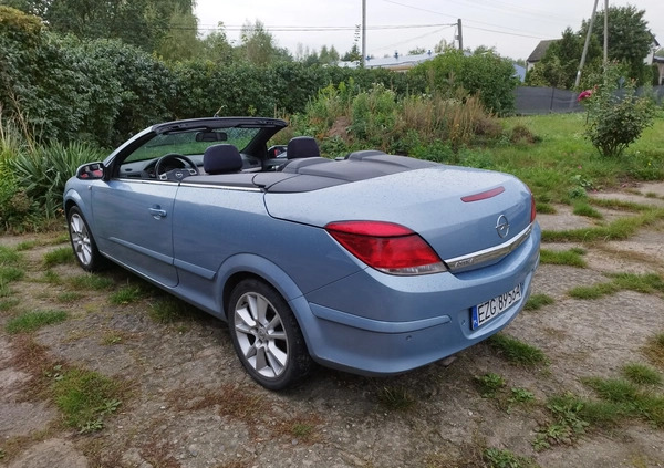 Opel Astra cena 13650 przebieg: 163000, rok produkcji 2006 z Zgierz małe 56